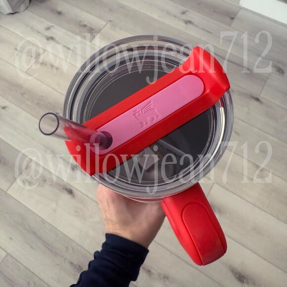 "Target Red" Valentine Stanley - Limited Edition Target Valentine 40oz Tumbler - Picture 4 of 7